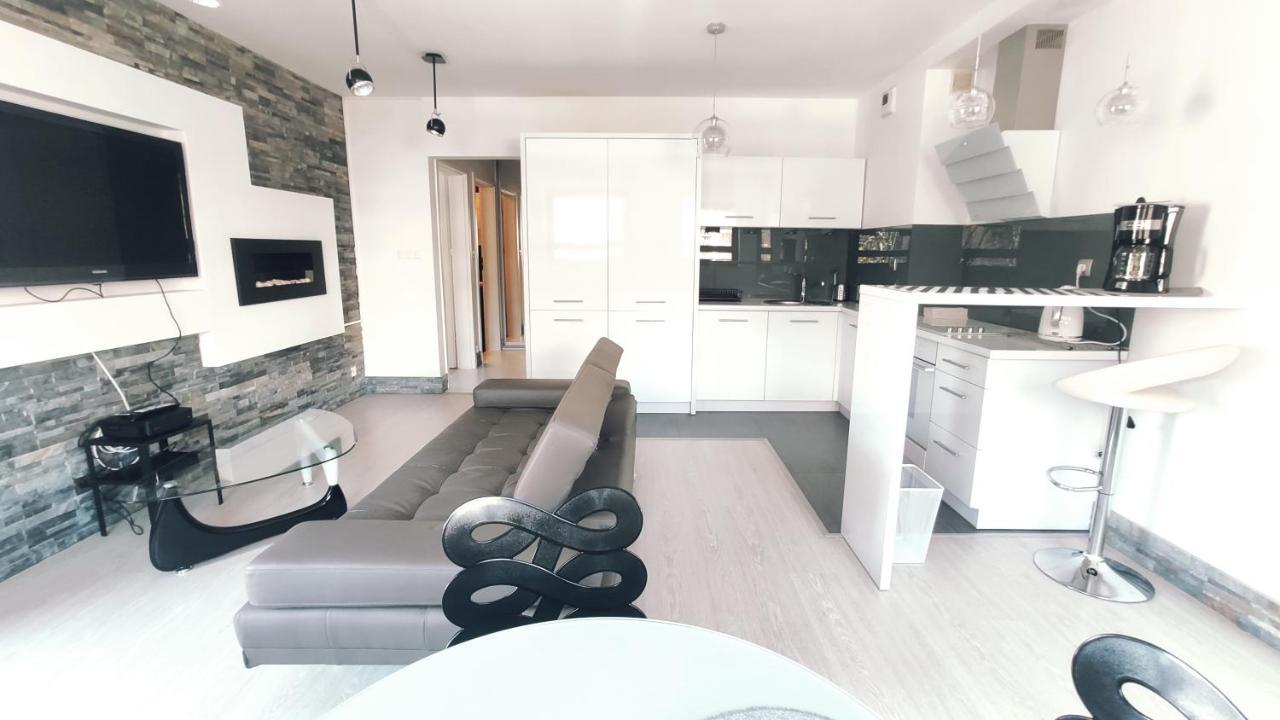 Lokietka 8B By Homeprime Krakow Luaran gambar